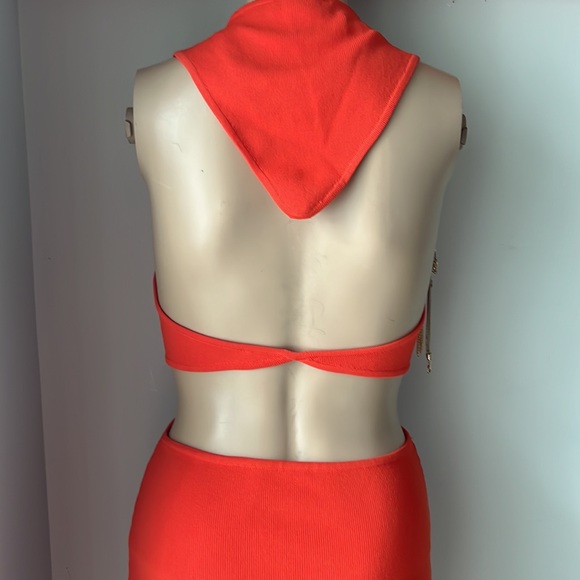 Coco and yves cut out dress - Picture 4 of 4